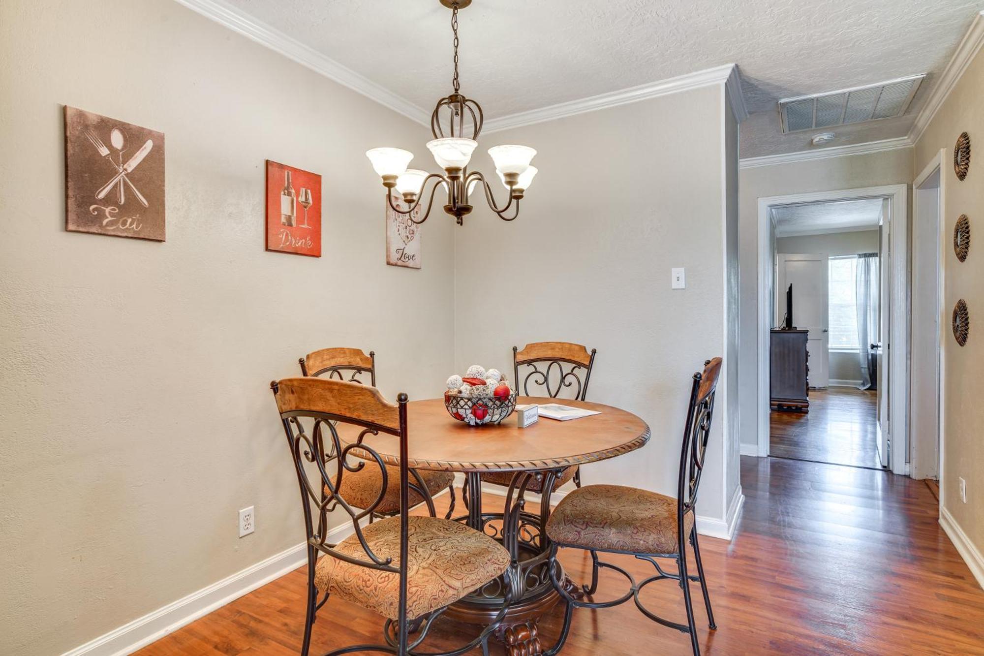 Cozy Lake Charles Apartment 2 Mi To Downtown Luaran gambar