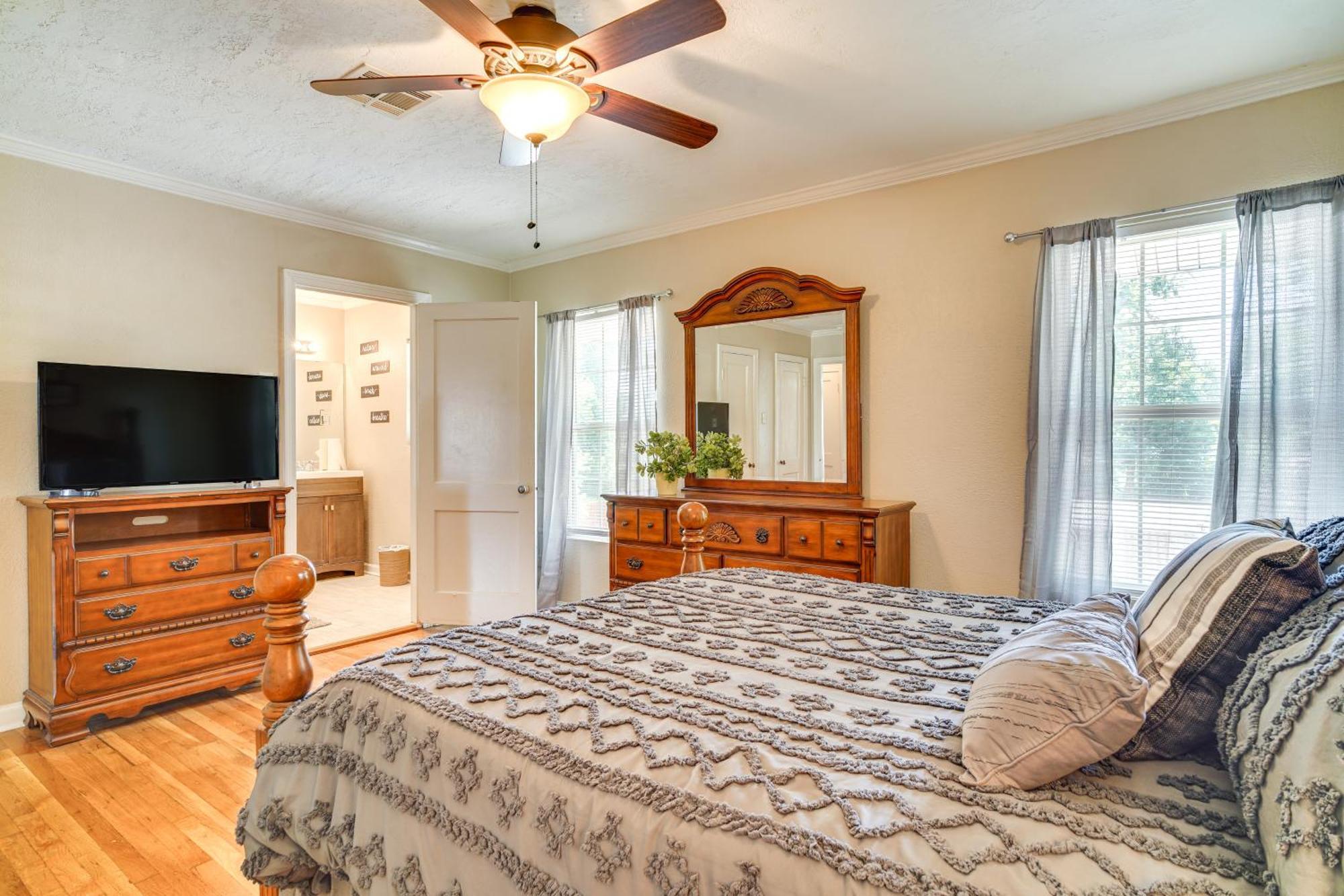 Cozy Lake Charles Apartment 2 Mi To Downtown Luaran gambar