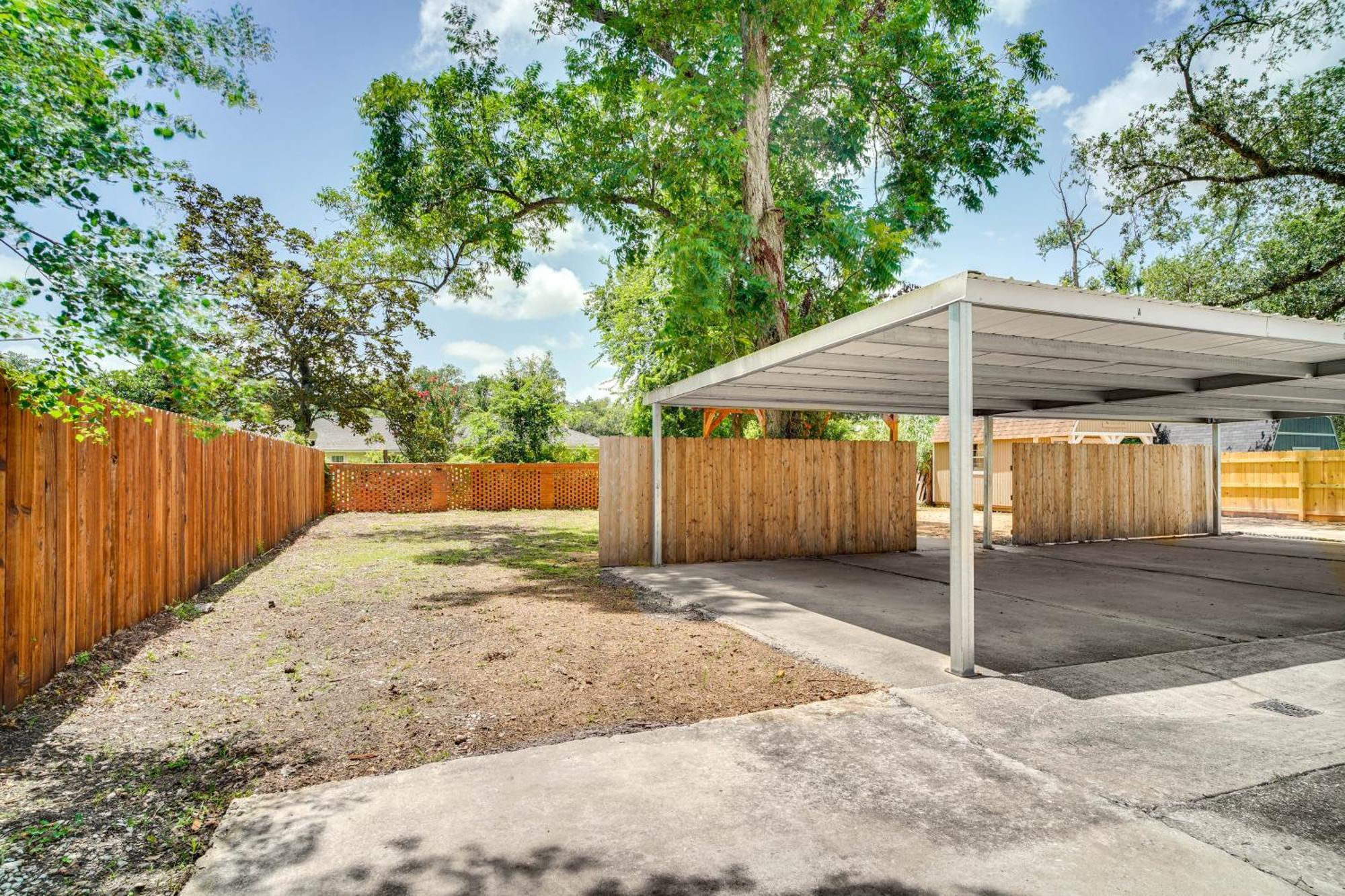 Cozy Lake Charles Apartment 2 Mi To Downtown Luaran gambar