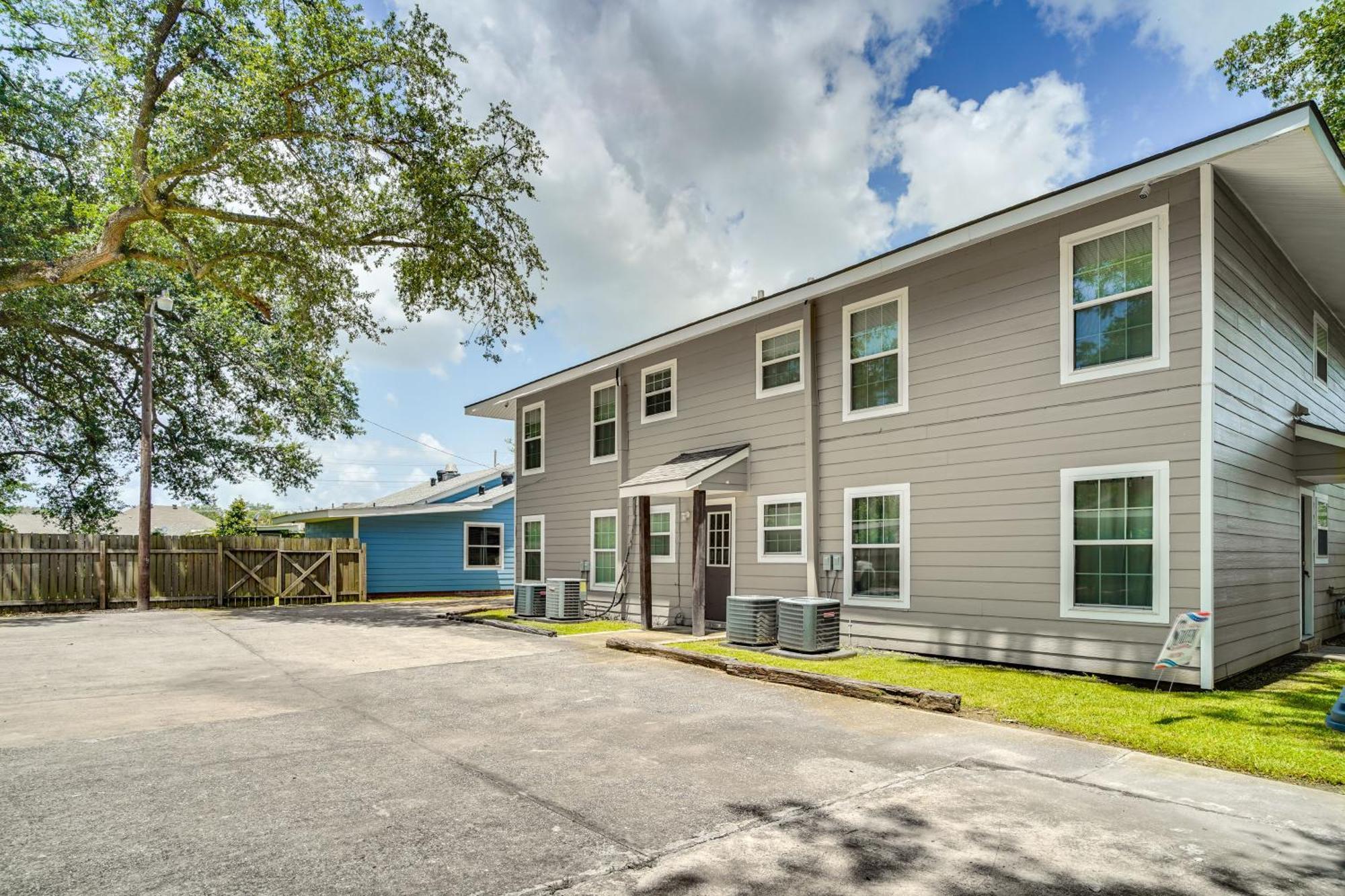 Cozy Lake Charles Apartment 2 Mi To Downtown Luaran gambar